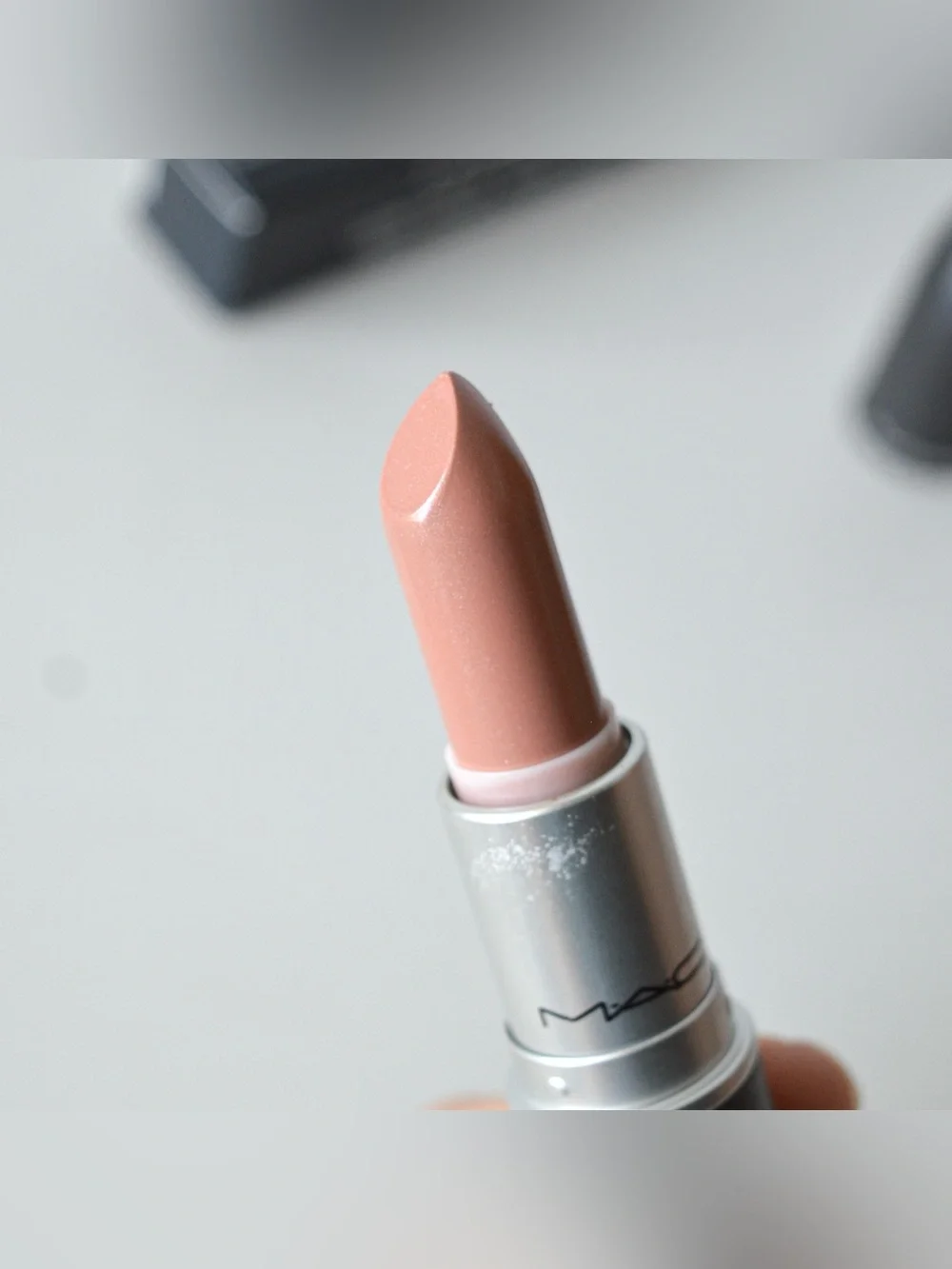 MAC Cosmetics Lipstick *FLUTTERBY* EXTRA RARE Limited Edition BNIB New